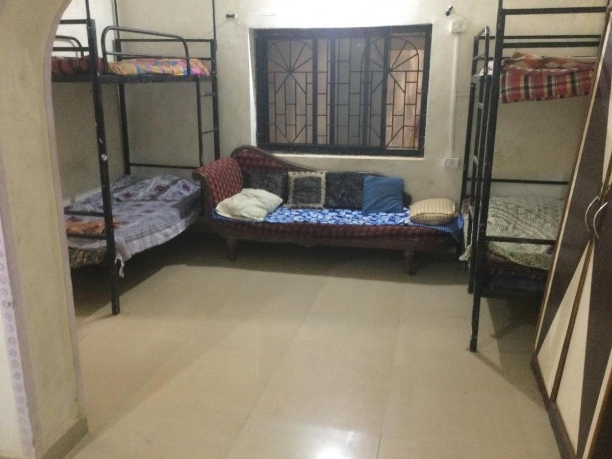 Hippie Hostel Or Goamazing Hostel Anjuna Esterno foto